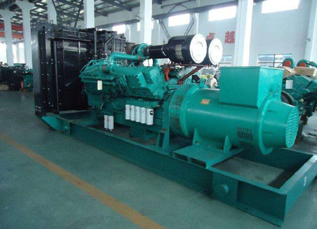 白城800kw康明斯柴油发电机组